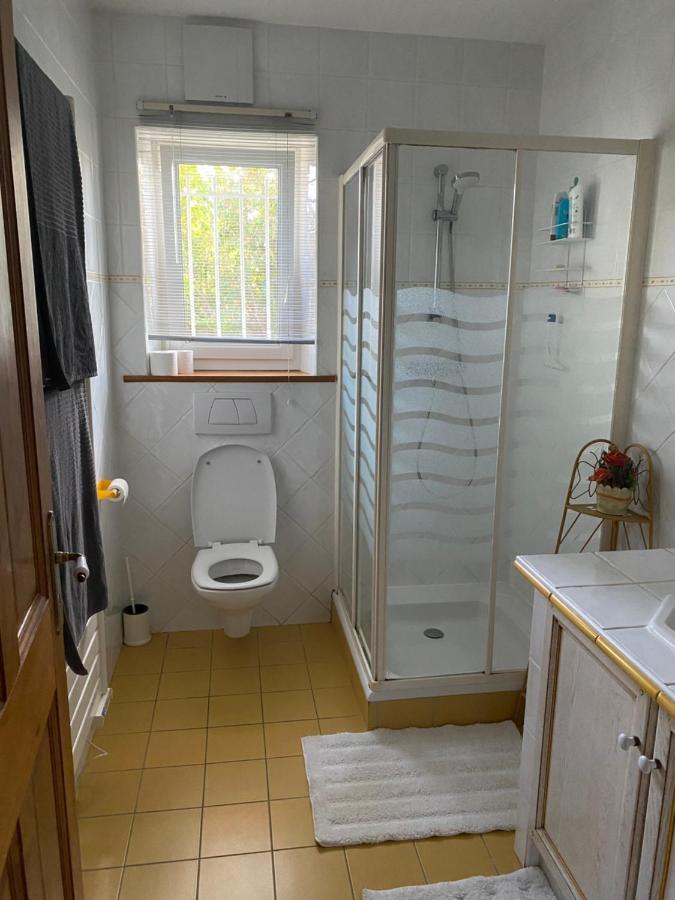 Studio Bord De Piscine Sérignan-du-Comtat Eksteriør bilde